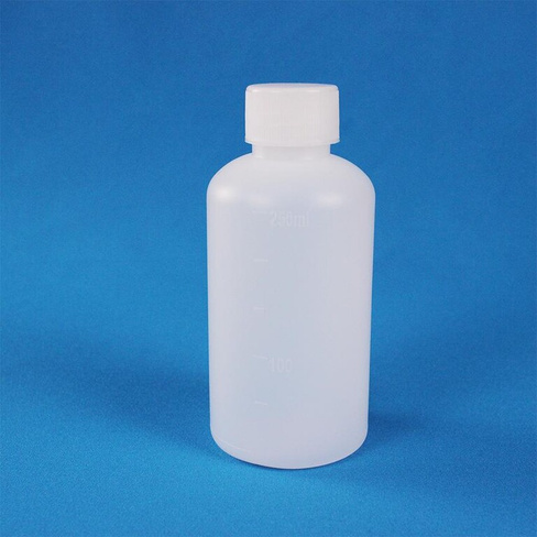 Бутылка из полиэтилена ПЭ 250 мл, с винтовой крышкой и прокладкой., 1 уп - 10 шт