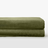 Меховое декоративное одеяло Essenza, зеленый