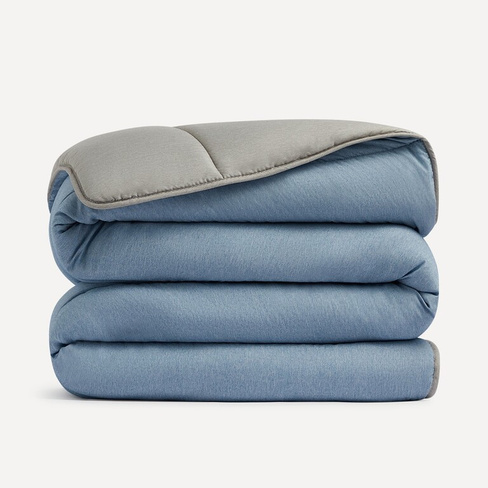 Двусторонний наполнитель для пухового одеяла плотностью 300 г/м2, двухцветное волокно Vigoré. El Corte Inglés, темно-син