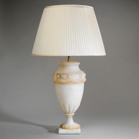 Настольная лампа VAUGHAN Trento Urn Table Lamp